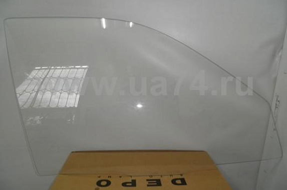 Стекло боковое переднее правое Honda CR-V 2001-2006 (BSG)